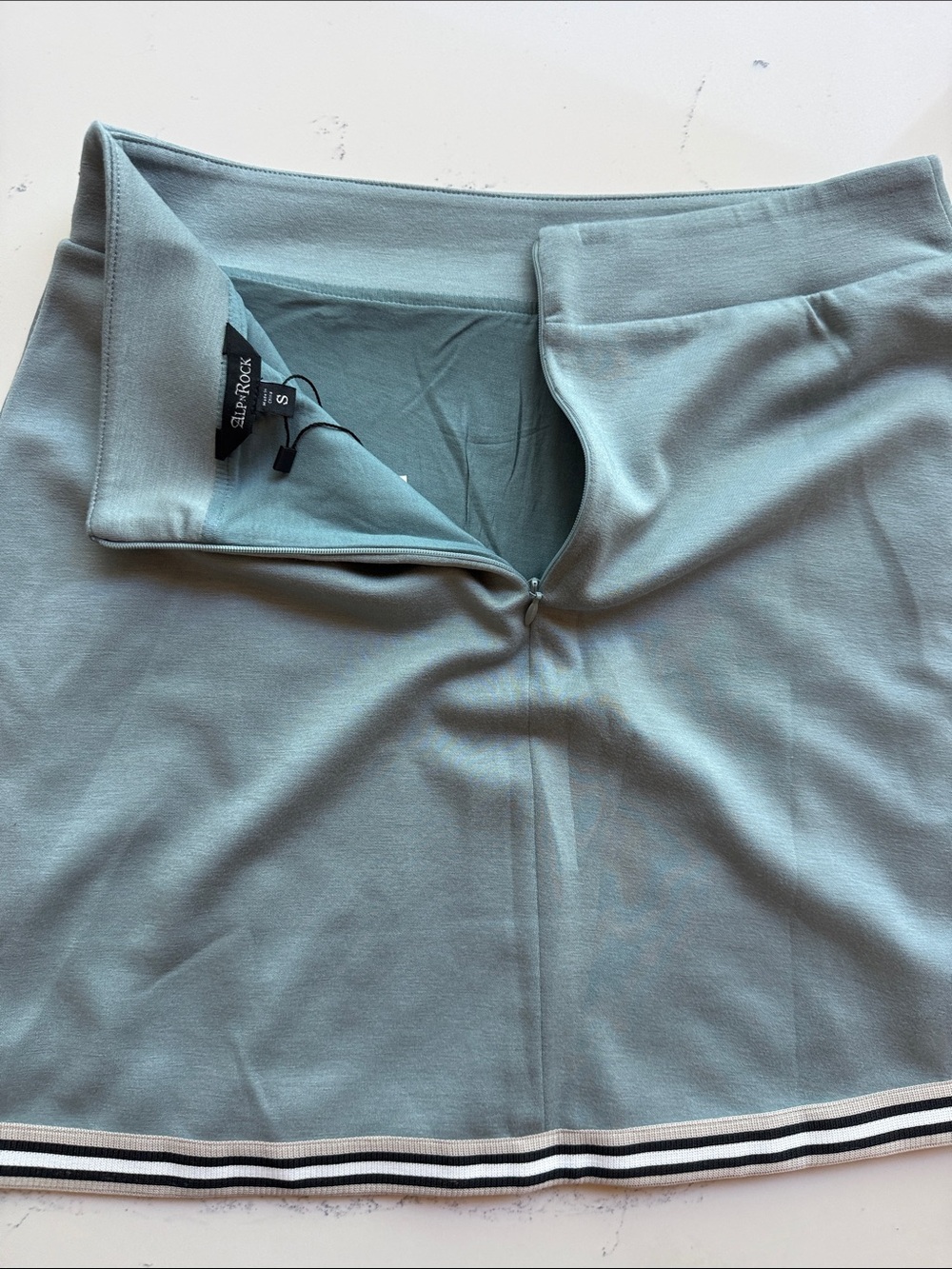 Alp N Rock AMARI HALF ZIP MOCK NECK SILVER BLUE & ELOISE MINI SKIRT size small - Picture 14 of 15